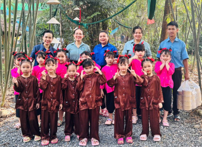 THAM GIA HOẠT ĐỘNG BIỂU DIỄN VĂN NGHỆ TẠI TRUNG TÂM BẢO TỒN LÀNG TRE PHÚ AN