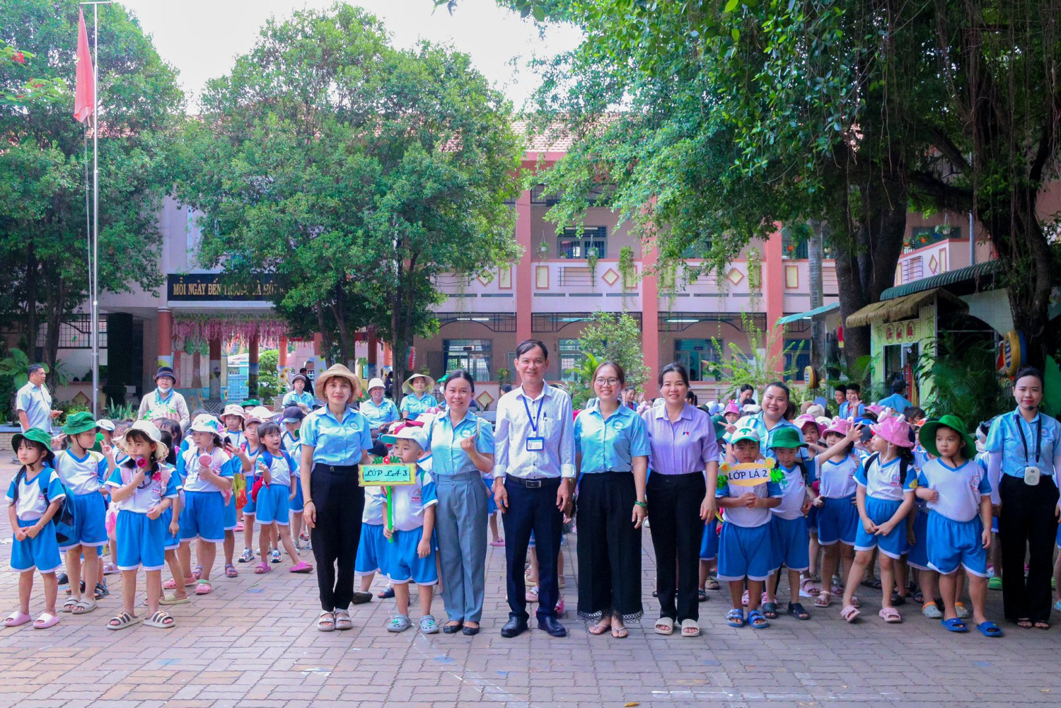 HOẠT ĐỘNG THAM QUAN TRẢI NGHIỆM TRƯỜNG TIỂU HỌC HỒ HẢO HỚN